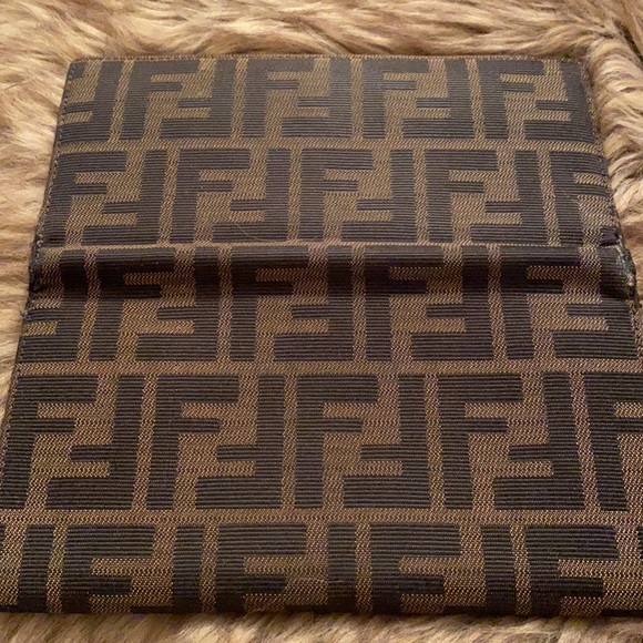 Fendi Zucca Wallet - Picture 4 of 4
